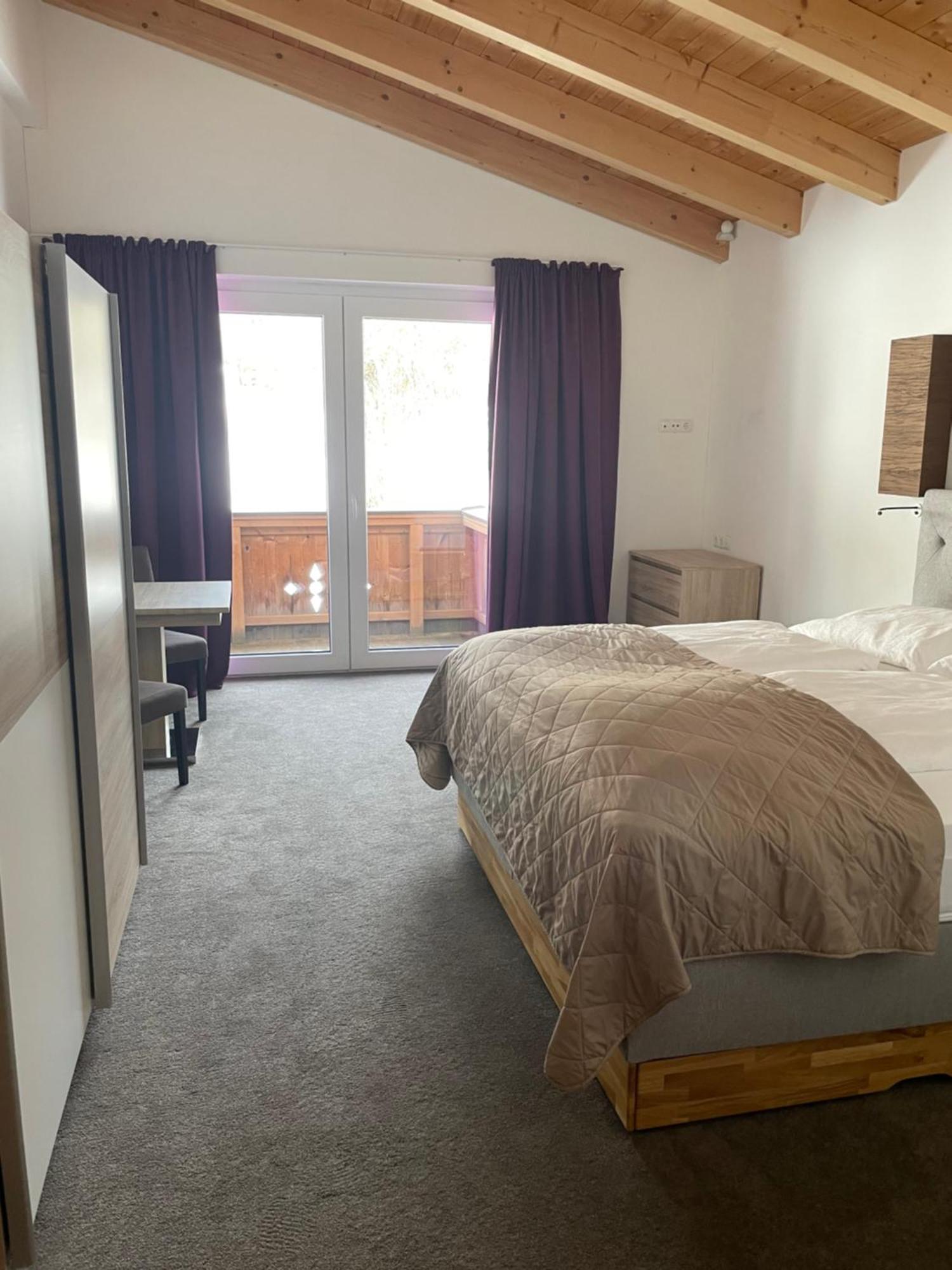 Апартаменты Haus Alt St. Anton Санкт-Антон-ам-Арльберг Экстерьер фото